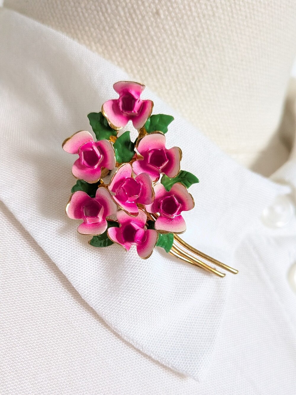 Vintage 1960s Cold Enamel Pink Rose Spray Bouquet Brooch Gold Tone